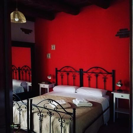 Hotel La Vecchia Forgia Lascari Exteriér fotografie